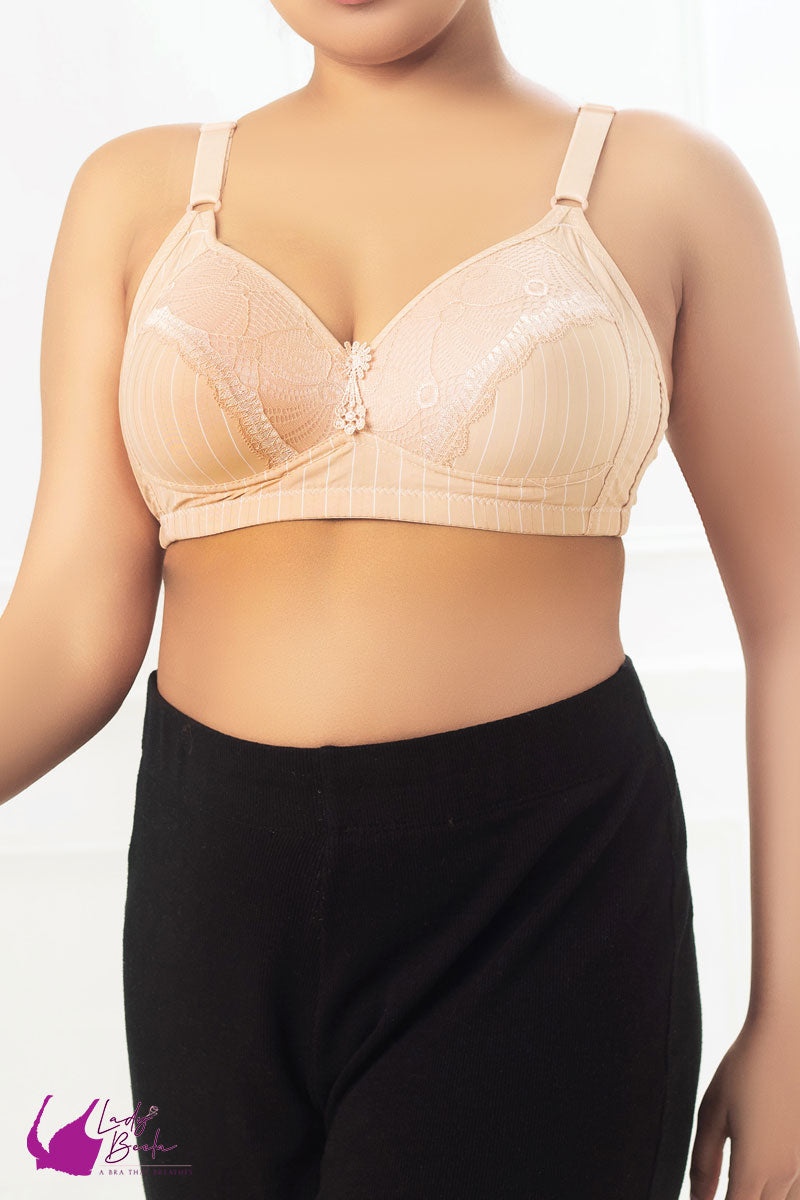 Lady Beela light padded Full Coverage Cut & Sew Half laced side support cups Wire-Free Bra